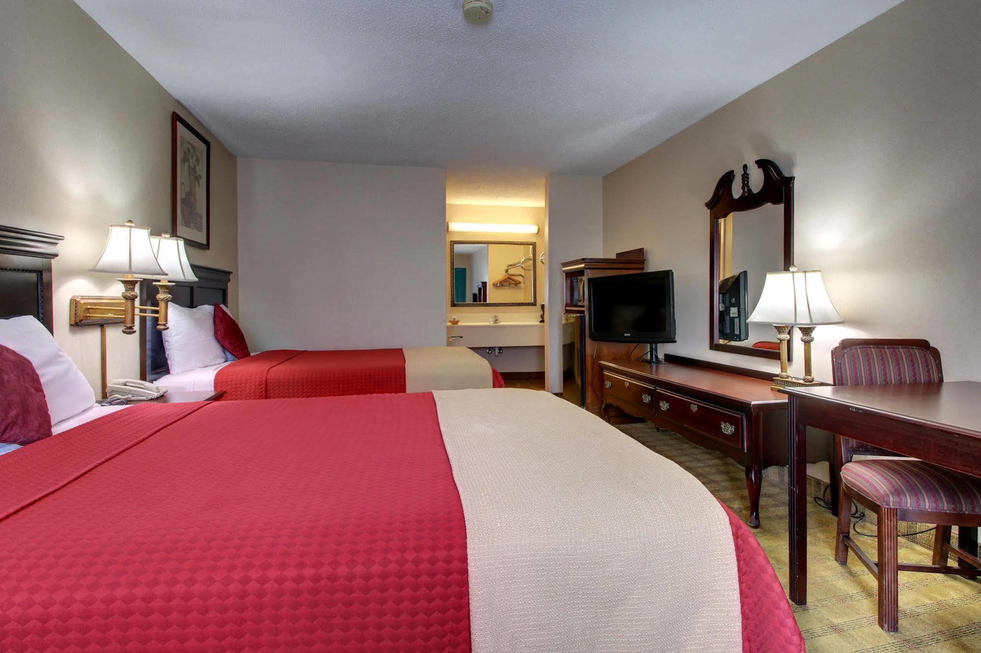 Key West Inn - Roanoke Esterno foto